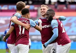 九游娱乐APP-包含西汉姆内部会议纪要流出：集结日豪取连胜，社区盾使命明确，球探报告显示潜力的词条